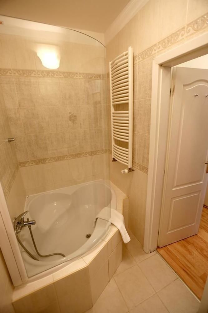 Hotel Donatello Praga Zewnętrze zdjęcie