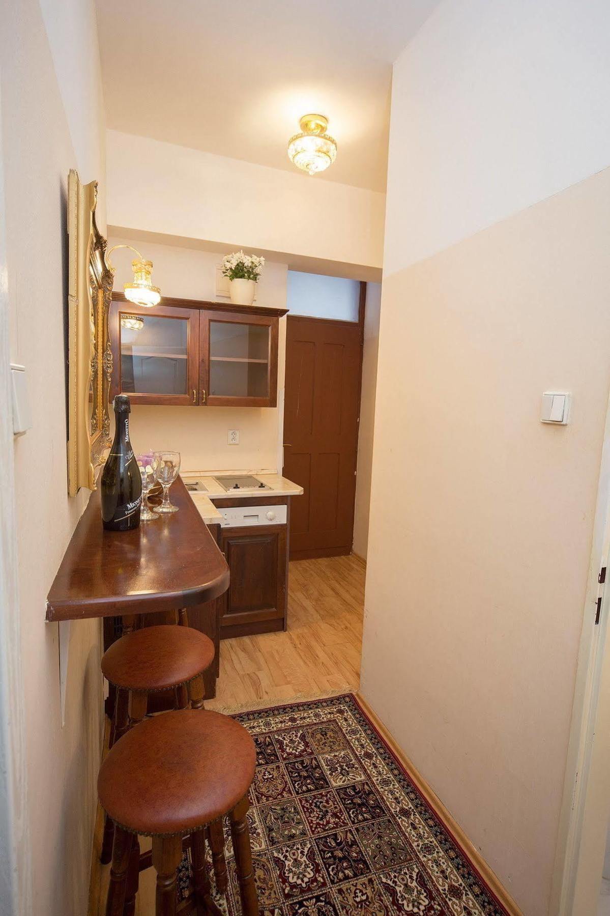 Hotel Donatello Praga Zewnętrze zdjęcie