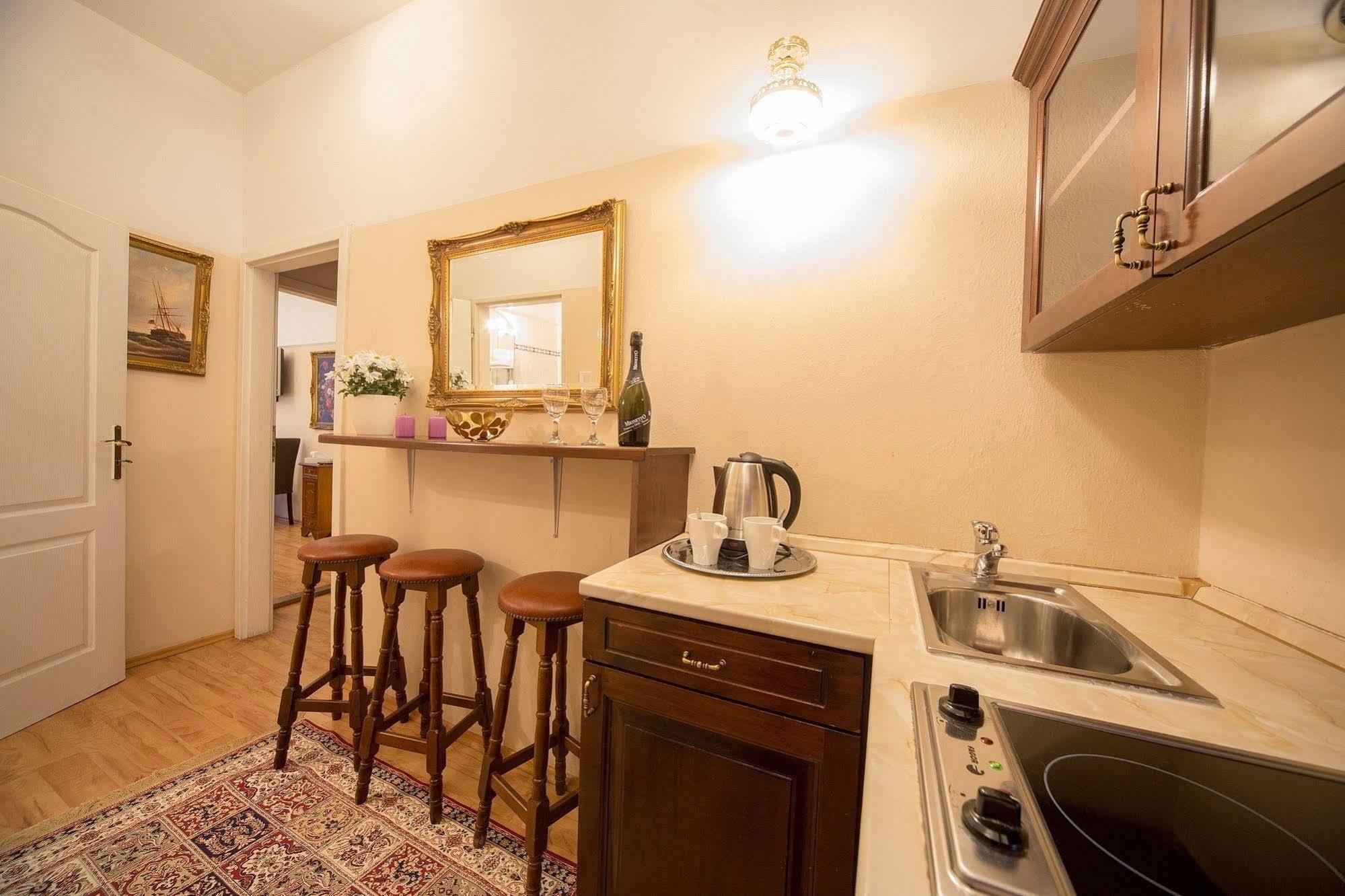 Hotel Donatello Praga Zewnętrze zdjęcie