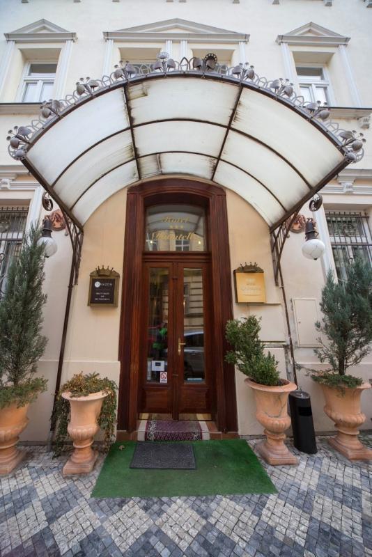 Hotel Donatello Praga Zewnętrze zdjęcie